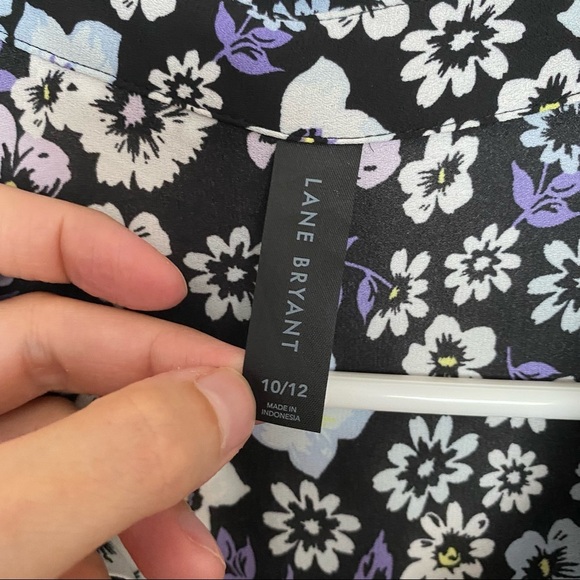 Lane Bryant Black Floral Print Button Front Tunic Kimono Size 10/12 - Picture 3 of 7